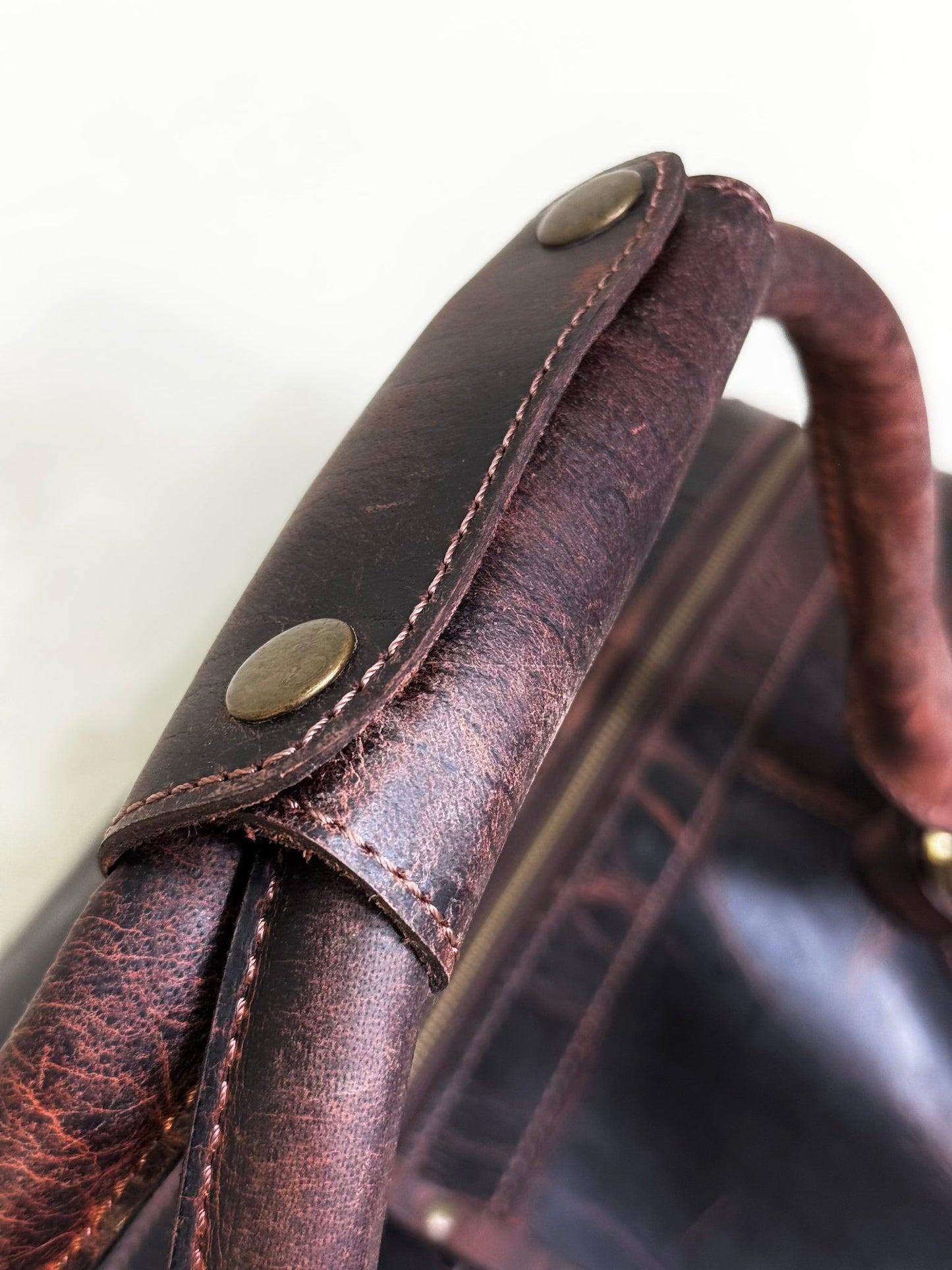 Dark Vittoria Duffle